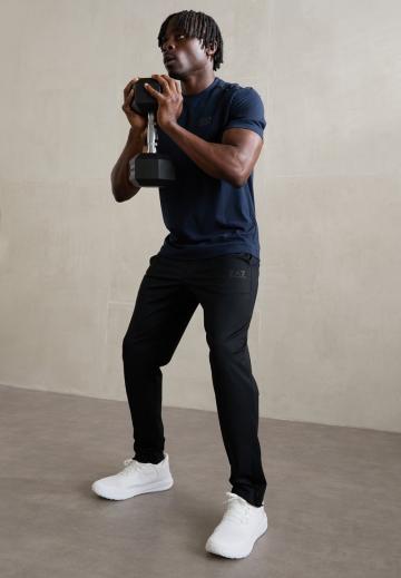 Спортивные штаны