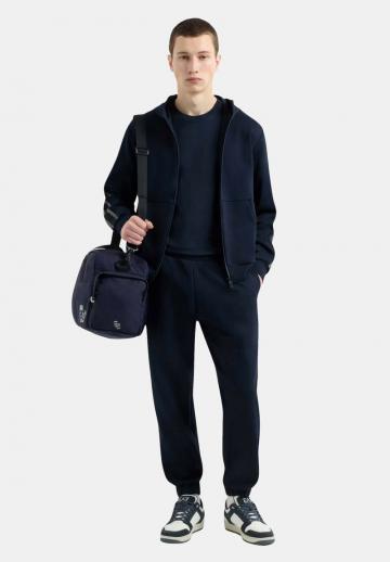 Спортивная кофта