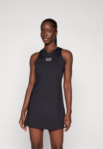 Спортивное платье