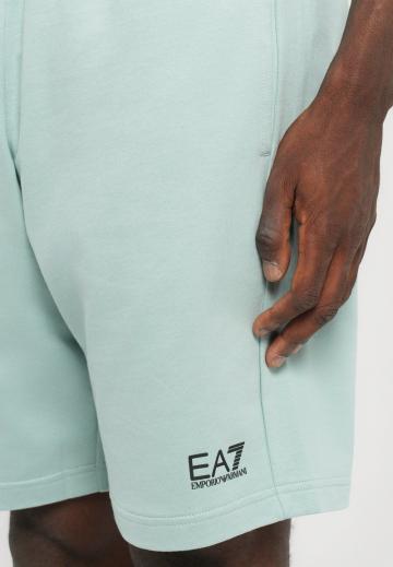 Спортивныве шорты