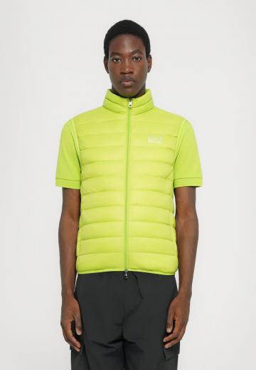 Пуховой жилет