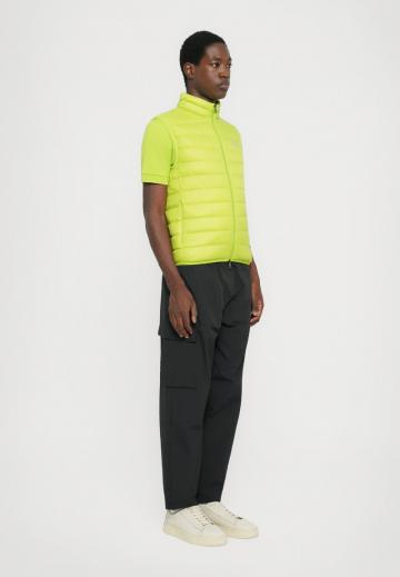 Пуховой жилет