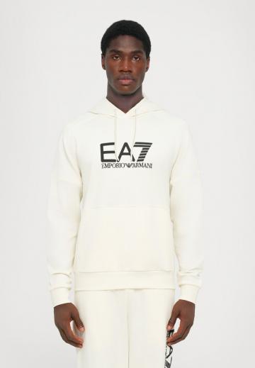 Спортивная кофта