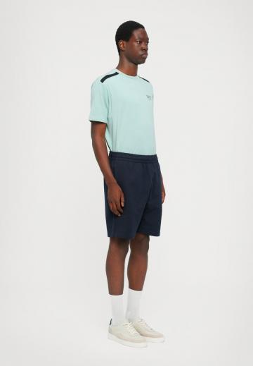 Спортивныве шорты