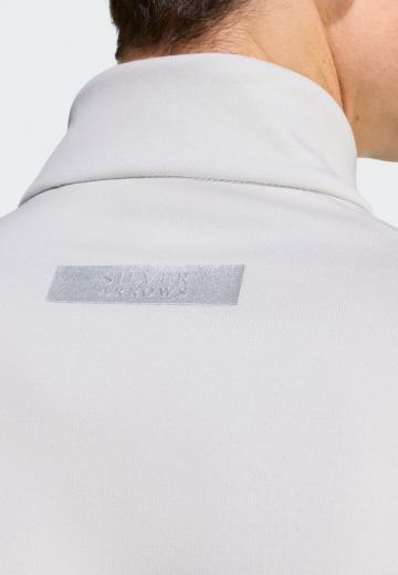 Спортивная кофта