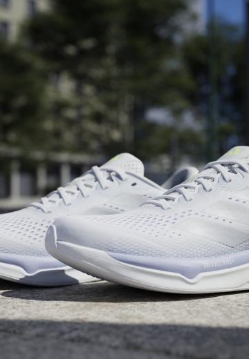 Беговые кроссовки