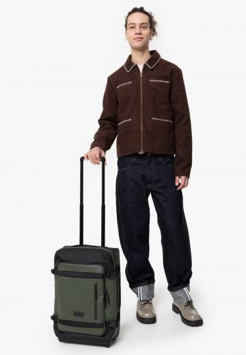 Чемодан на колесах