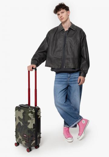 Чемодан на колесах