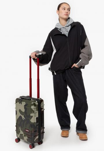 Чемодан на колесах