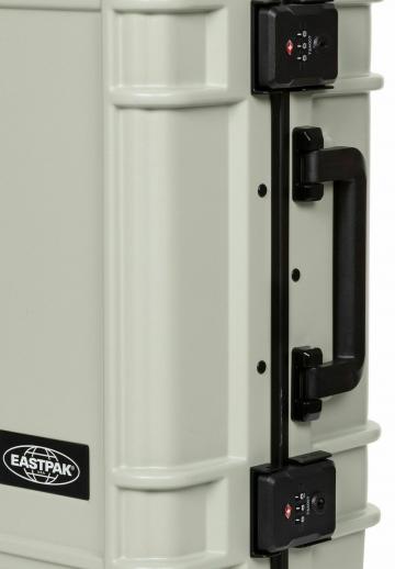 Чемодан на колесах