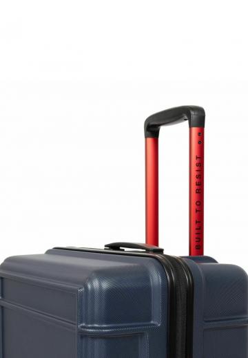 Чемодан на колесах