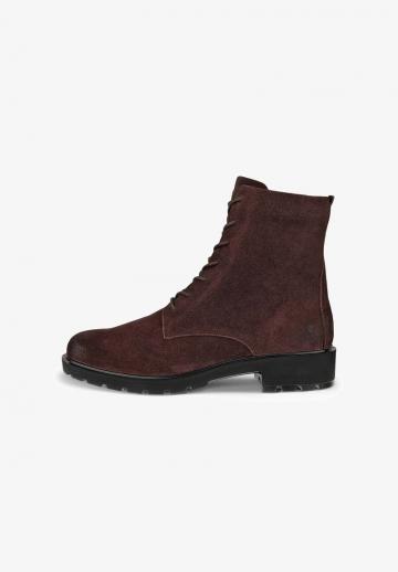 Ботинки на шнуровке