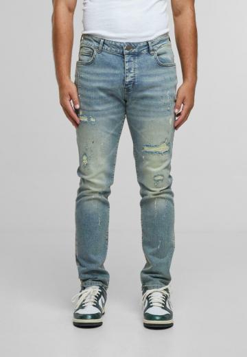 Узкие джинсы