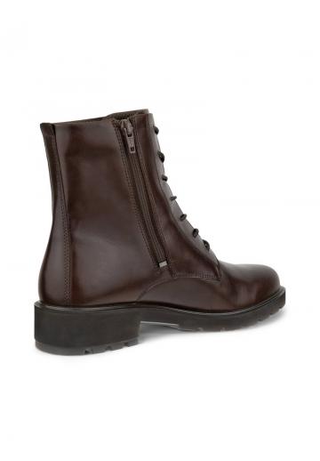 Ботинки на шнуровке