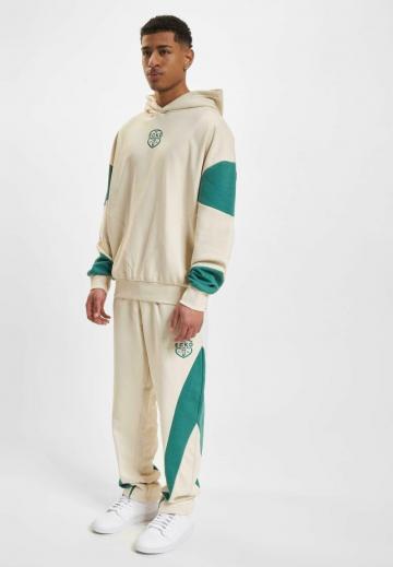 Спортивные штаны