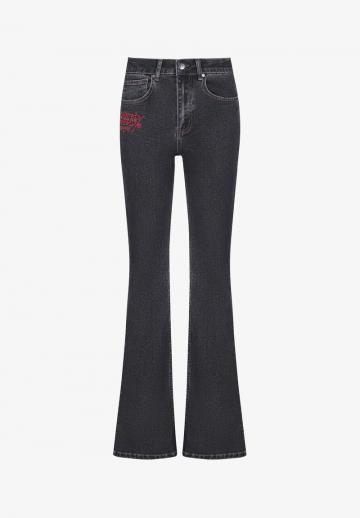 Клешеные джинсы