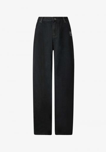 Свободные джинсы