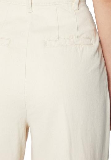 Клешеные джинсы