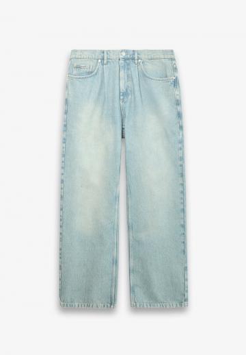 Свободные джинсы