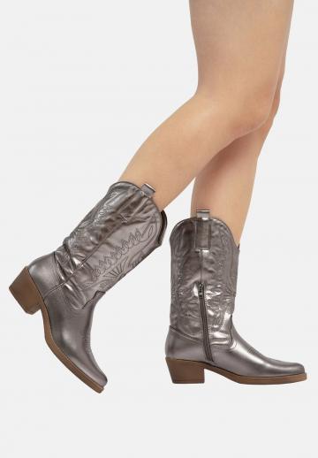 Ковбойские сапоги