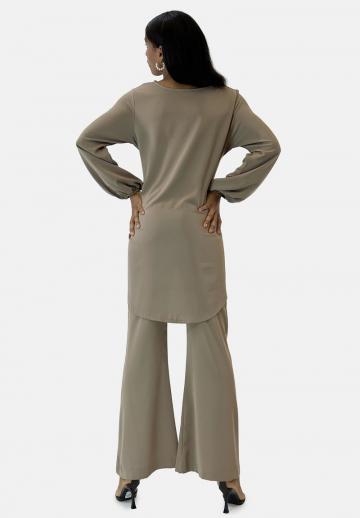 Атласная блузка