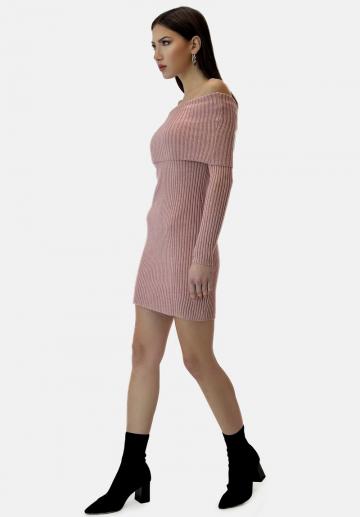 Платье футляр