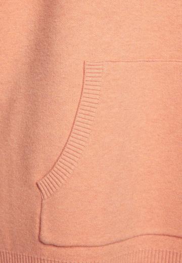 Пуловер с капюшоном