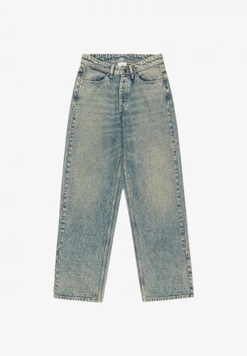 Свободные джинсы