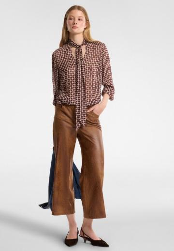 Атласная блузка