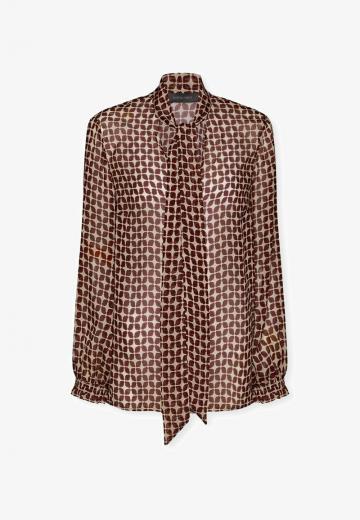 Атласная блузка