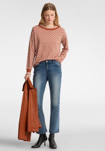 Короткие джинсы