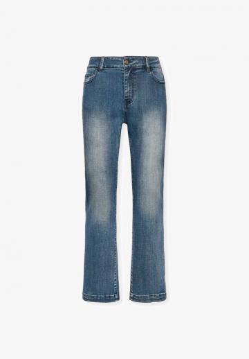 Короткие джинсы