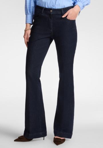 Клешеные джинсы