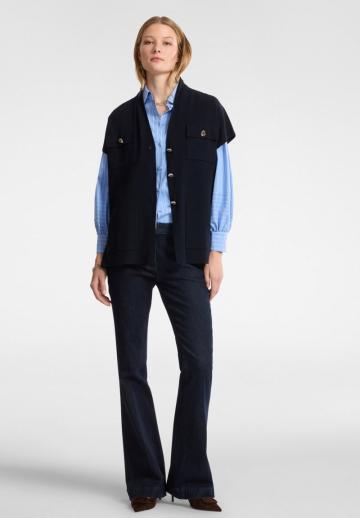 Клешеные джинсы