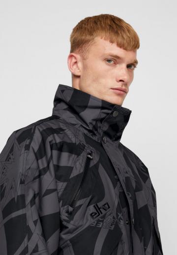 Сноубордическая куртка