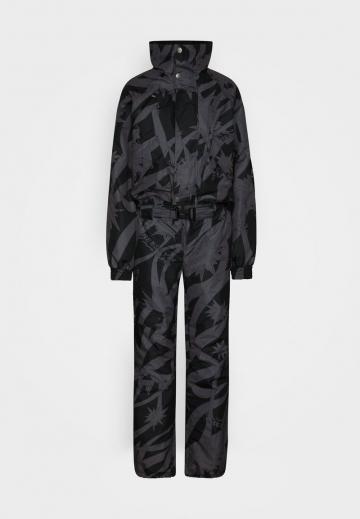 Сноубордическая куртка