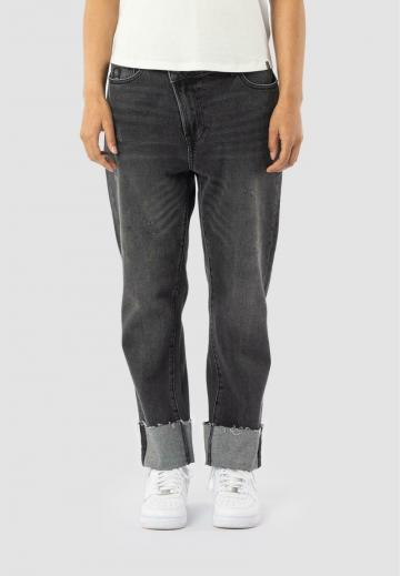 Свободные джинсы