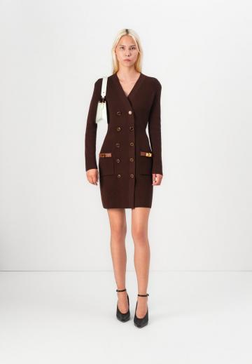 Вязаное платье