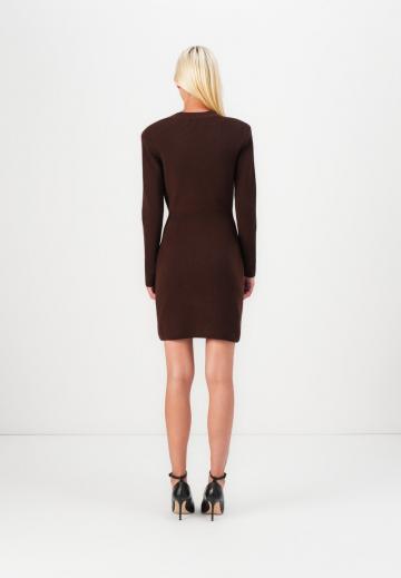 Вязаное платье