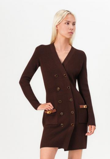 Вязаное платье