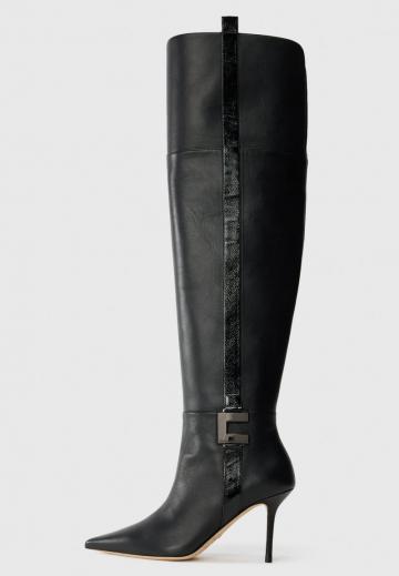 Высокие сапоги