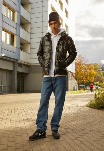 Зимняя куртка