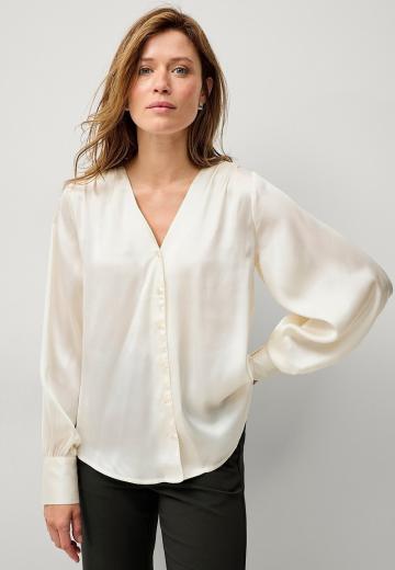 Атласная блузка