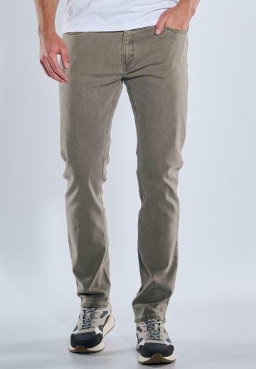 Узкие джинсы