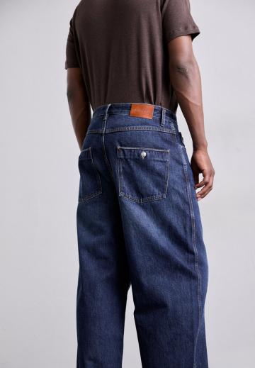 Прямые джинсы