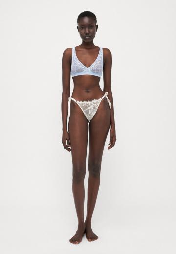 Бюстгальтер без косточек