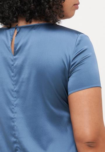 Шелковая блузка