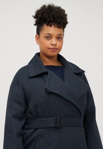 Шерстяное пальто