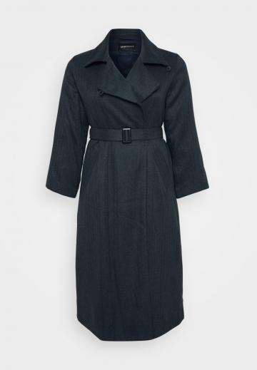 Шерстяное пальто