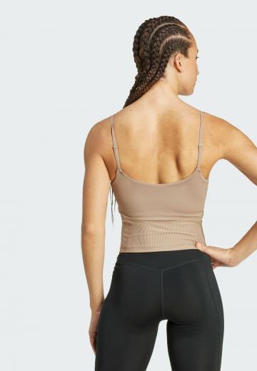 Спортивный топ